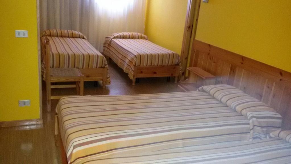 Albergo Trieste Tambre dʼAlpago Rom bilde