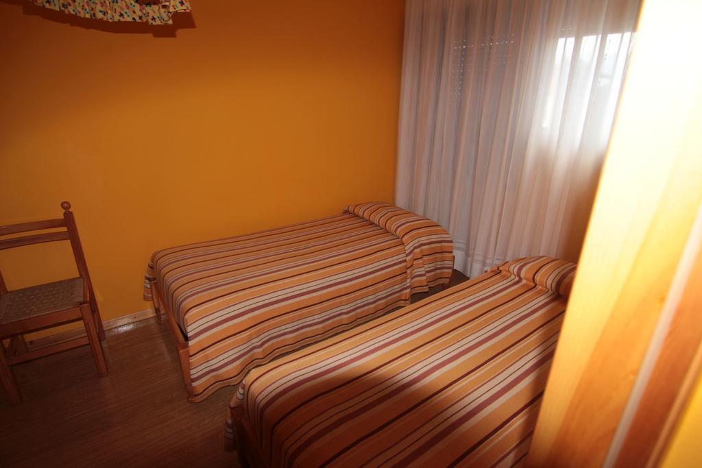 Albergo Trieste Tambre dʼAlpago Rom bilde