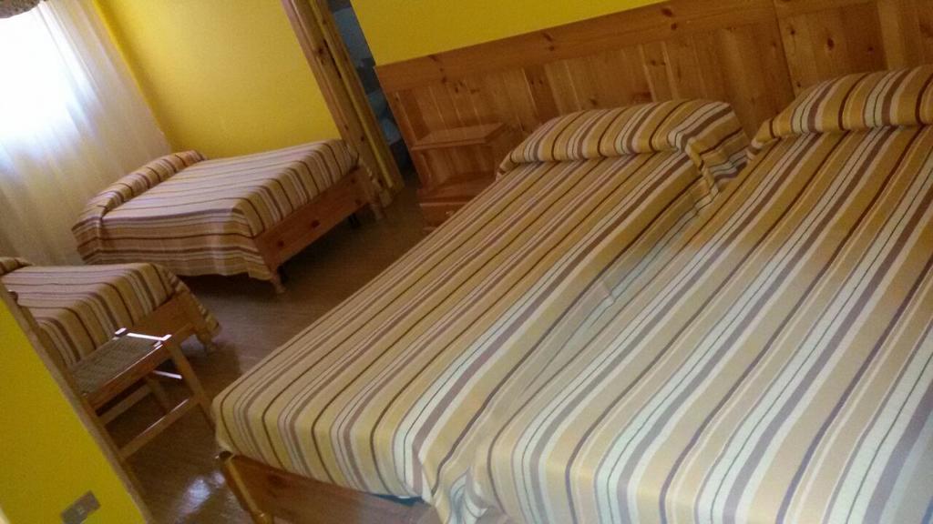 Albergo Trieste Tambre dʼAlpago Rom bilde